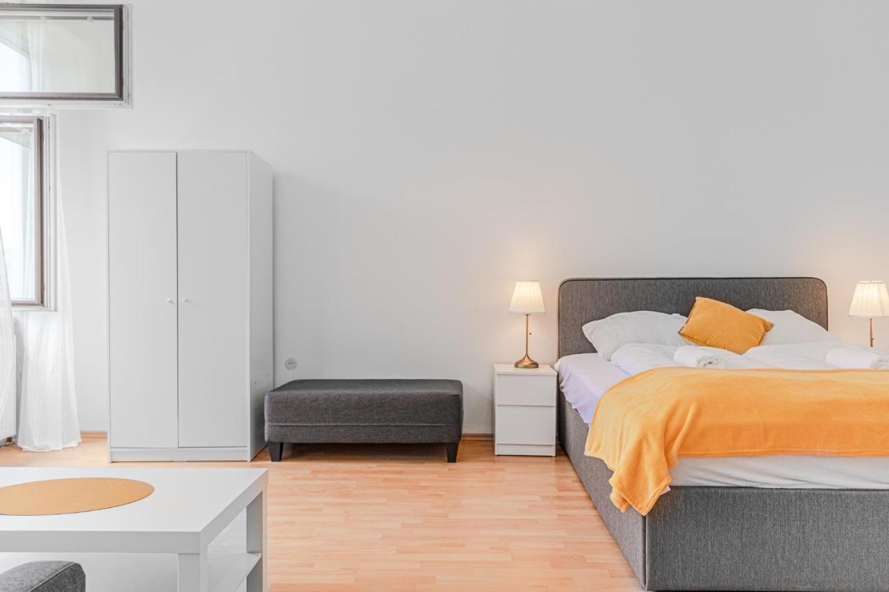 Pleasing 2Br Apt. Akh-Perfect For Groups Wien Eksteriør billede
