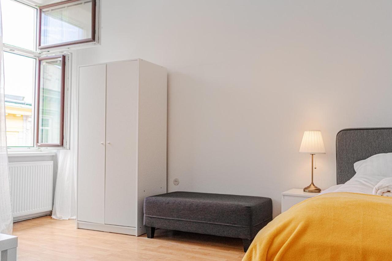 Pleasing 2Br Apt. Akh-Perfect For Groups Wien Eksteriør billede