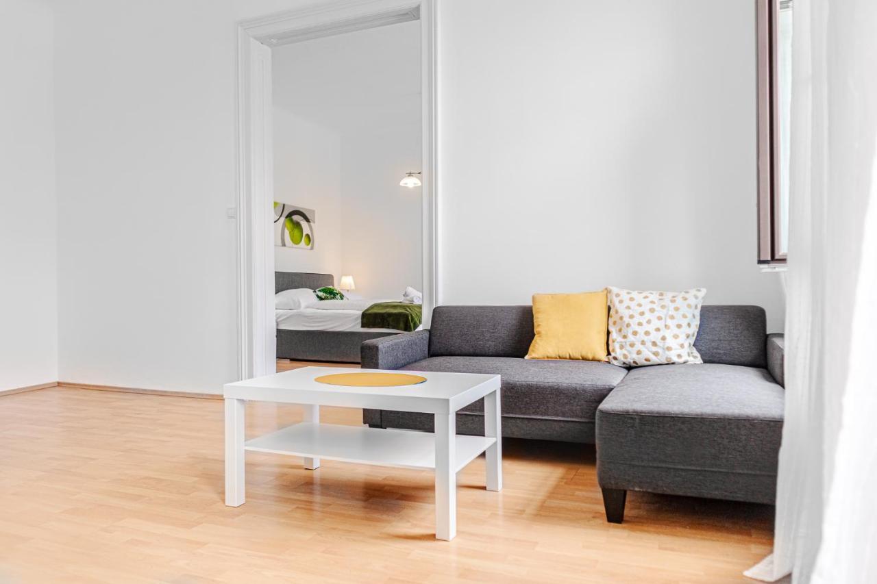 Pleasing 2Br Apt. Akh-Perfect For Groups Wien Eksteriør billede